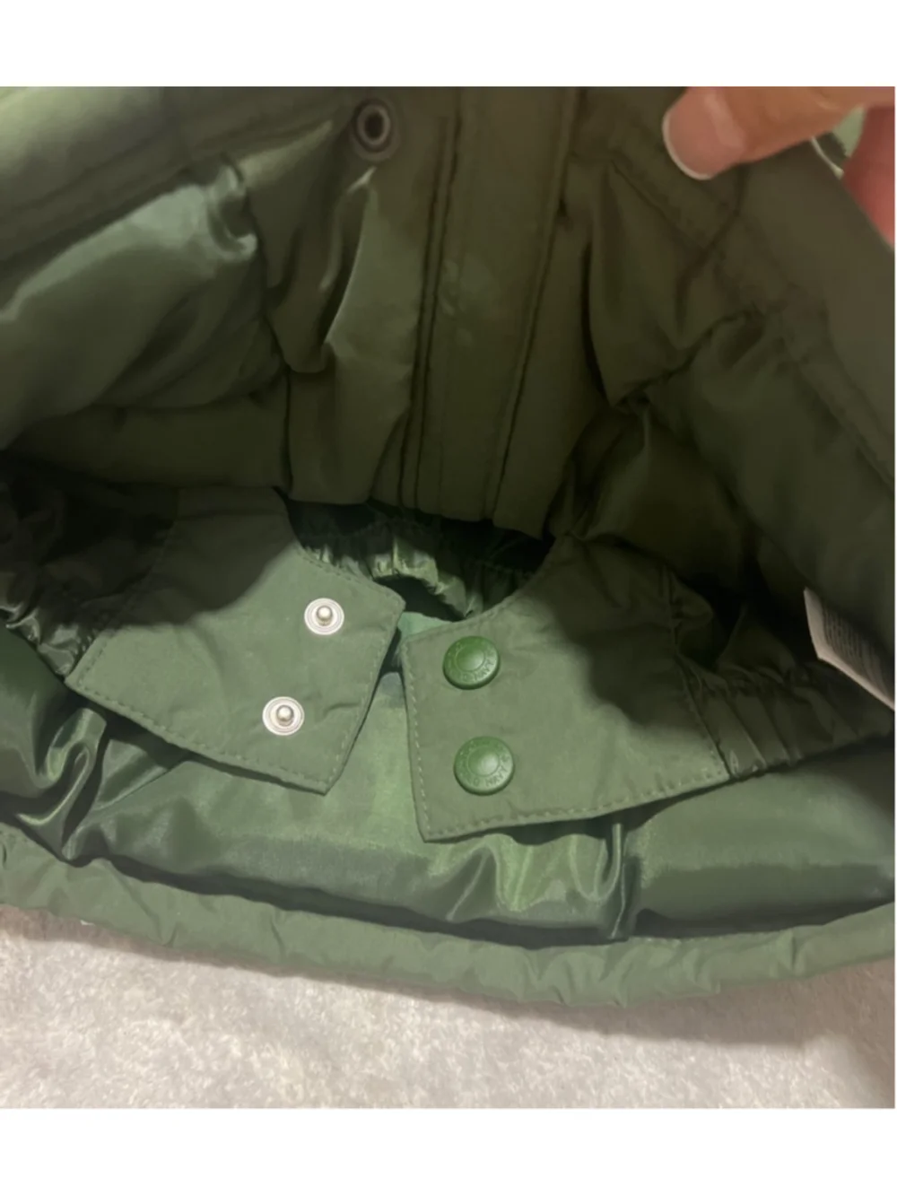 Boys Old Navy Water Resistant Hooded Snow Puffer Jacket 2T Green Faux Fur UNISEX - Picture 7 of 10